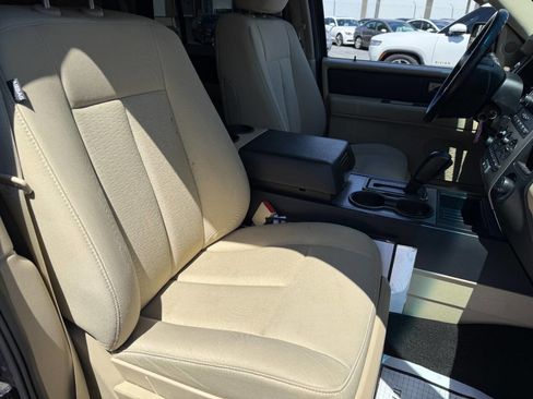 Used 2016 Ford Expedition XL AWD/4WD image 30
