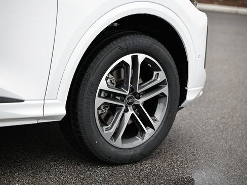 New 2025 Audi Q5 2.0T Premium image 5