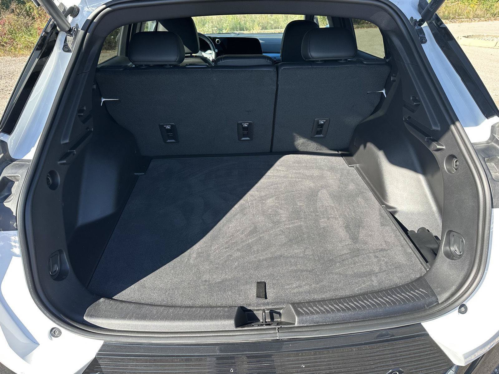 Certified 2025 Chevrolet Equinox EV LT w/ Convenience Package FWD image 13