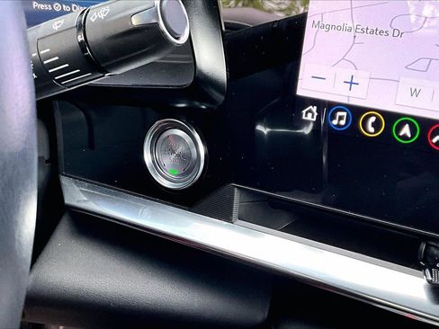 Used 2020 Chevrolet Corvette Stingray Coupe w/ Z51 Performance Package RWD image 17