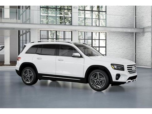 New 2026 Mercedes-Benz GLB 250 4MATIC image 13