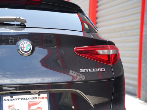 Used 2022 Alfa Romeo Stelvio Sprint AWD/4WD image 11