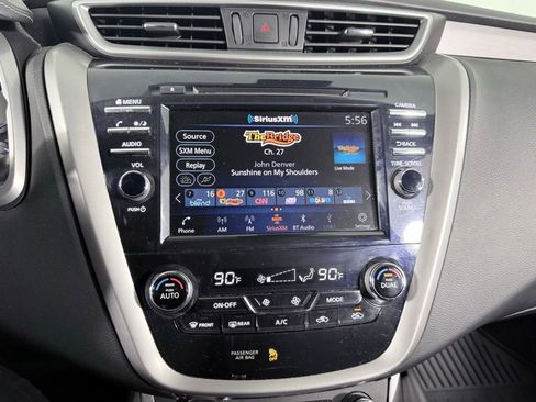 Used 2022 Nissan Murano SV image 19