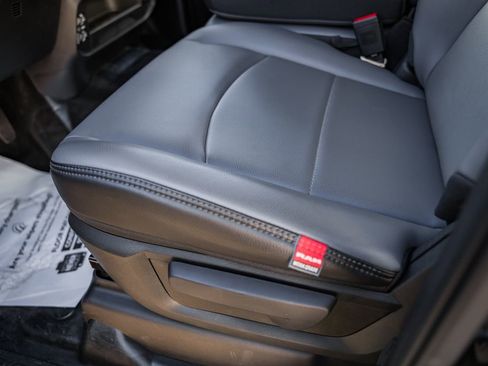 New 2026 RAM 2500 Tradesman w/ Chrome Appearance Group image 33