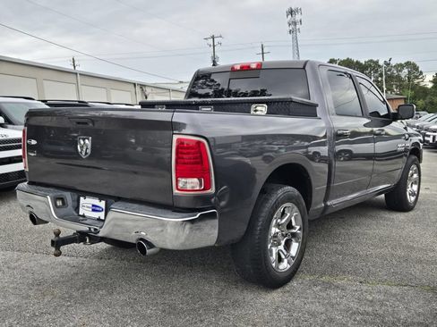 Used 2014 RAM 1500 Laramie w/ Convenience Group RWD image 3