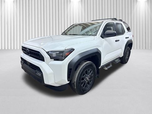 Used 2025 Toyota 4Runner SR5 image 12