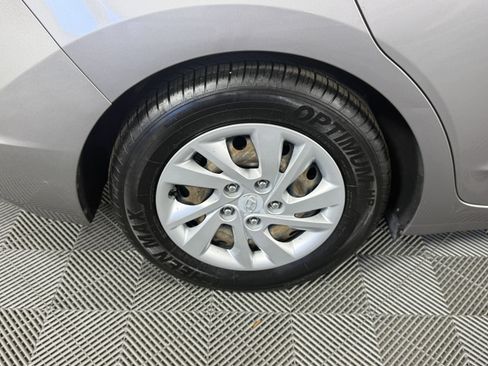 Used 2020 Hyundai Elantra SE w/ Cargo Package (C1) FWD image 26