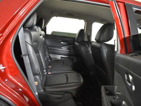 Certified 2023 Nissan Pathfinder SL w/ Lighting Package (N92) AWD/4WD image 37