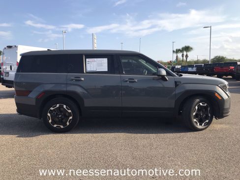 Used 2024 Hyundai Santa Fe SE image 8