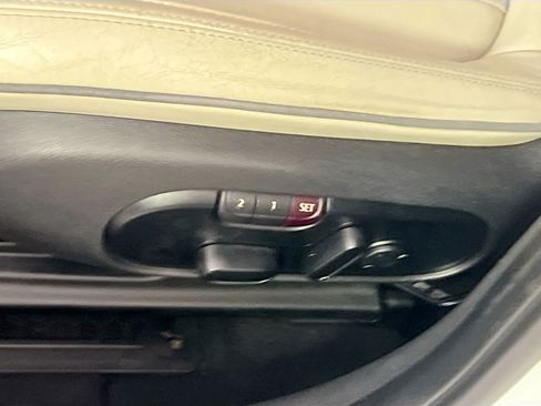 Used 2019 MINI Cooper Countryman SE w/ Convenience Package image 15