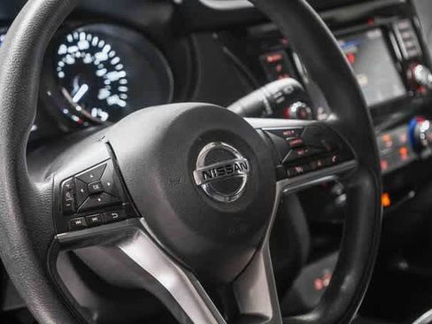 Used 2021 Nissan Rogue Sport S image 20