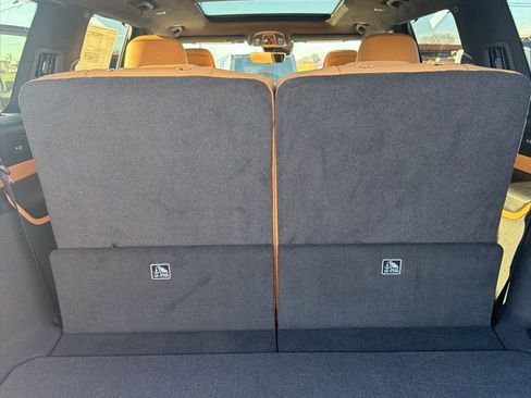 New 2026 Jeep Grand Cherokee L Summit w/ Obsidian Package image 9