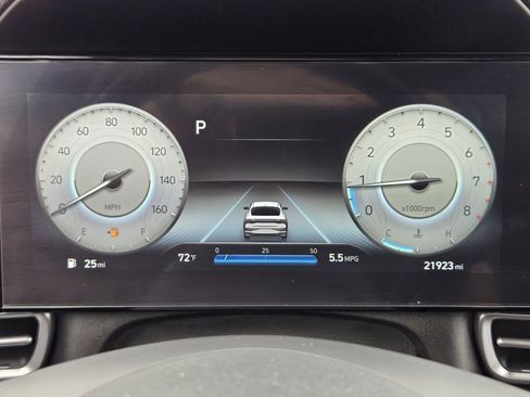 Used 2023 Hyundai Elantra Limited FWD image 14