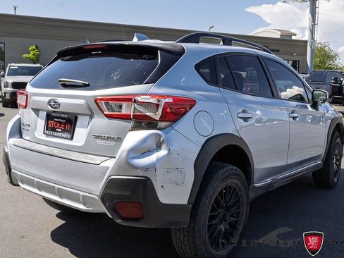 Used 2018 Subaru Crosstrek 2.0i Premium AWD/4WD image 7
