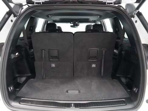 Used 2023 Jeep Grand Cherokee L Laredo image 35