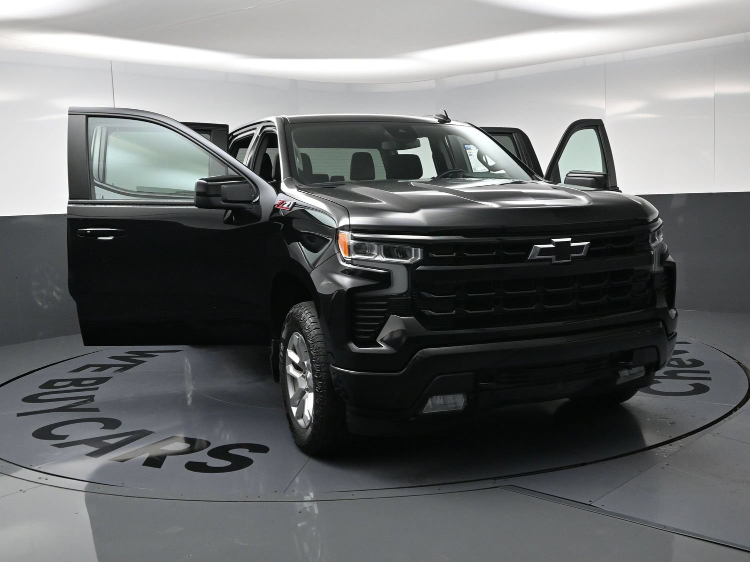 Used 2024 Chevrolet Silverado 1500 RST w/ Z71 Off-Road Package AWD/4WD image 24