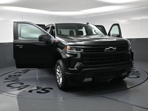 Used 2024 Chevrolet Silverado 1500 RST w/ Z71 Off-Road Package AWD/4WD image 24