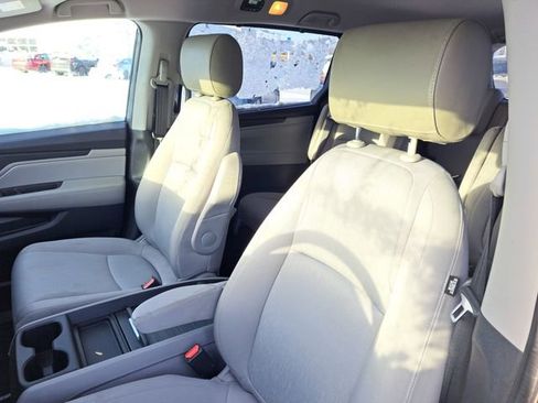Certified 2019 Honda Odyssey EX image 5