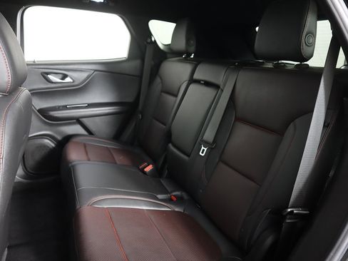 Used 2021 Chevrolet Blazer RS image 32