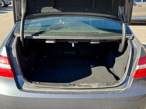 Used 2012 Mercedes-Benz E 350 4MATIC Sedan image 13