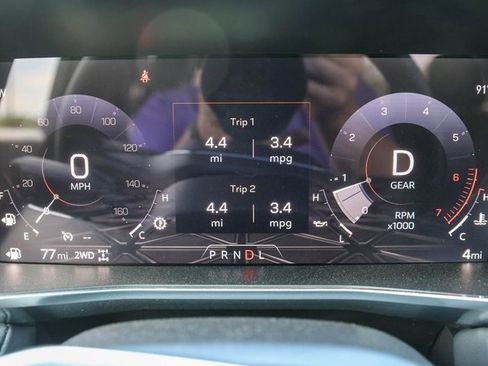 New 2025 GMC Canyon Elevation w/ Convenience Package image 21