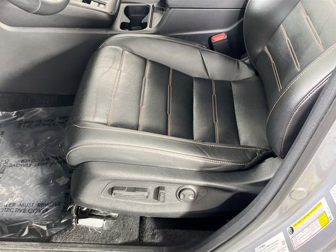 Used 2023 Honda CR-V Sport Touring image 19