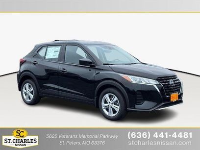 Certified 2025 Nissan Kicks Play S