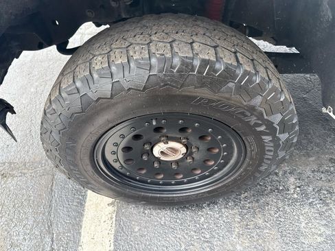 Used 2015 Ford F250 XL w/ XL Value Package image 11