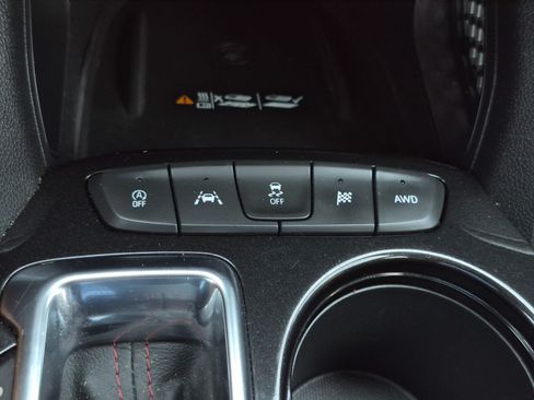 Used 2021 Chevrolet TrailBlazer RS w/ Technology Package AWD/4WD image 29