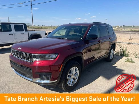 Used 2025 Jeep Grand Cherokee L Laredo AWD/4WD image 1