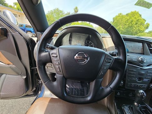 Used 2020 Nissan Armada Platinum w/ Platinum Reserve Package AWD/4WD image 11