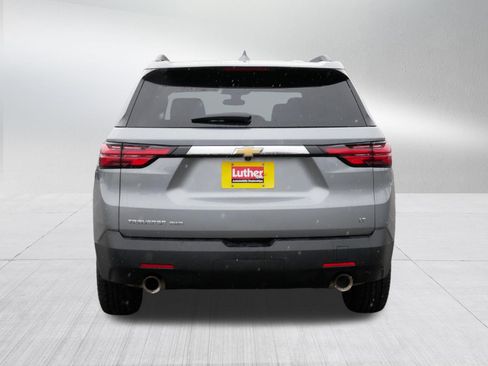 Used 2023 Chevrolet Traverse LT AWD/4WD image 6