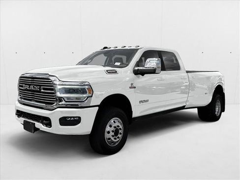 Used 2024 RAM 3500 Big Horn image 1