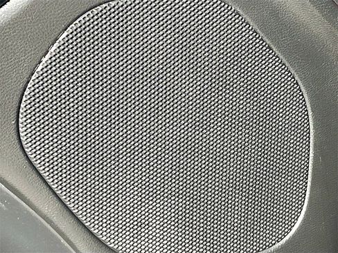 Used 2021 Jeep Grand Cherokee Laredo X image 19