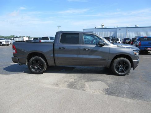 Used 2022 RAM 1500 Big Horn AWD/4WD image 5