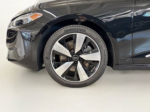 Certified 2025 Audi A5 2.0T Premium Plus w/ Premium Plus AWD/4WD image 24