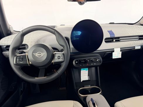 New 2026 MINI Cooper S image 4