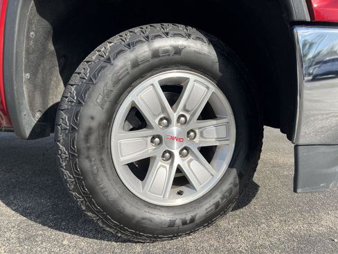 Used 2019 GMC Sierra 1500 SLE w/ SLE Value Package image 2