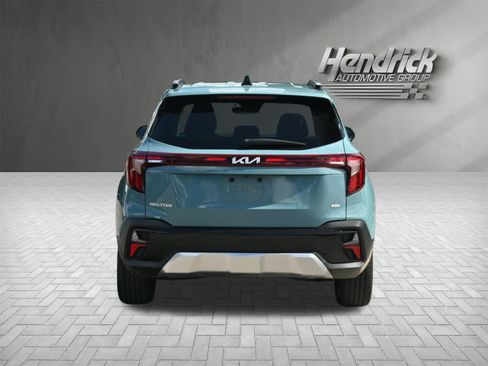 Used 2024 Kia Seltos SX w/ SX Sunroof Package AWD/4WD image 8