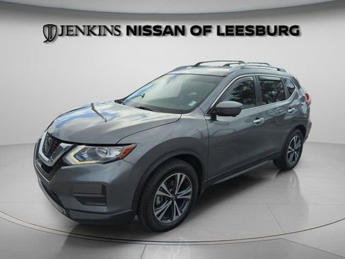 Certified 2019 Nissan Rogue SV w/ Premium Package image 1