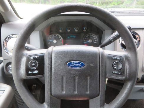 Used 2016 Ford F250 XLT AWD/4WD image 14