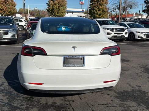 Used 2023 Tesla Model 3 Standard Range image 5