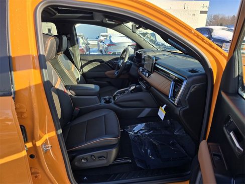 New 2026 GMC Canyon AT4 w/ Technology Plus Package image 30