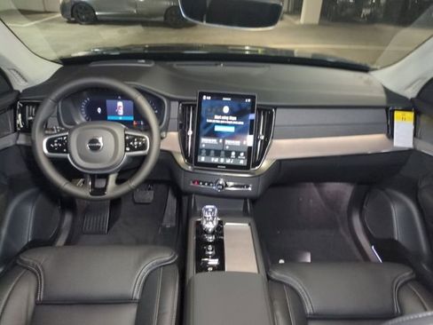 New 2026 Volvo XC90 T8 Ultra w/ Protection Package AWD/4WD image 27