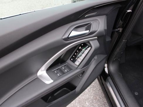 New 2025 Audi Q5 Premium Plus image 25