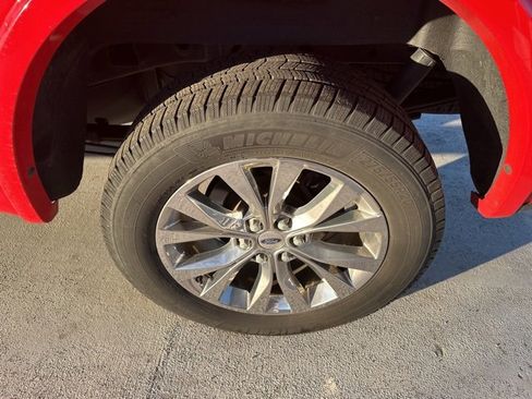 Used 2017 Ford F150 Lariat w/ Equipment Group 502A Luxury image 9