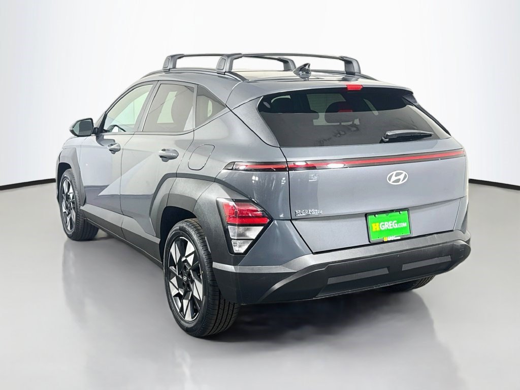 Used 2024 Hyundai Kona SEL w/ Convenience Package FWD image 7