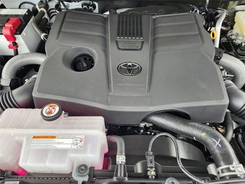 New 2025 Toyota Tundra SR5 image 19