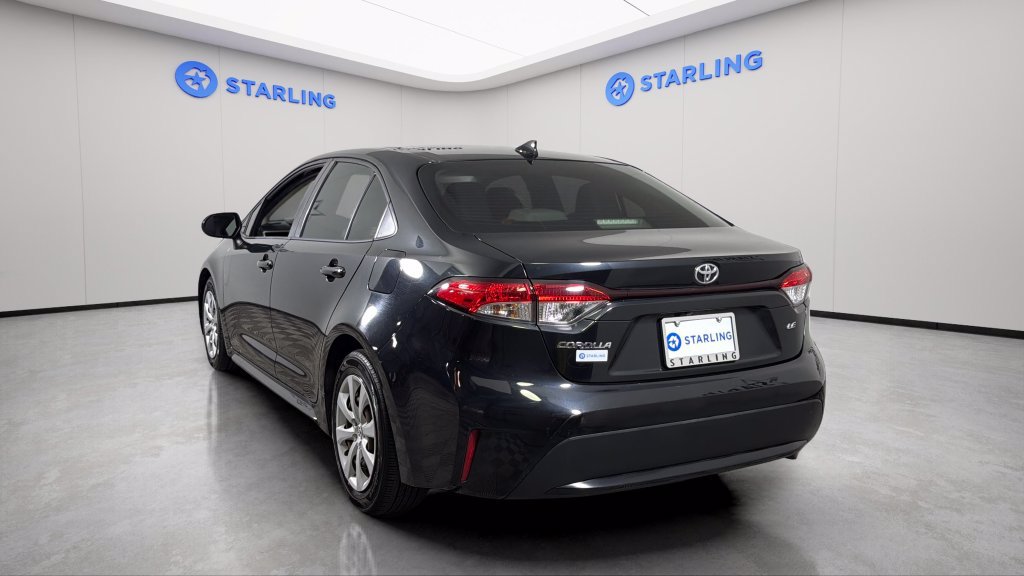 Used 2021 Toyota Corolla LE FWD image 6
