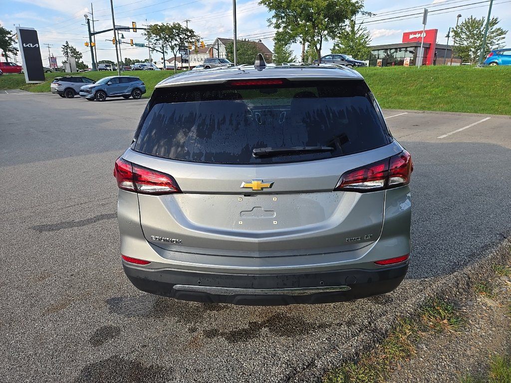 Used 2024 Chevrolet Equinox LT AWD/4WD image 4